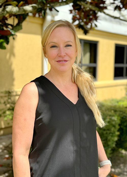 Dr. Sharilee Bryant, <em>M.D.</em>